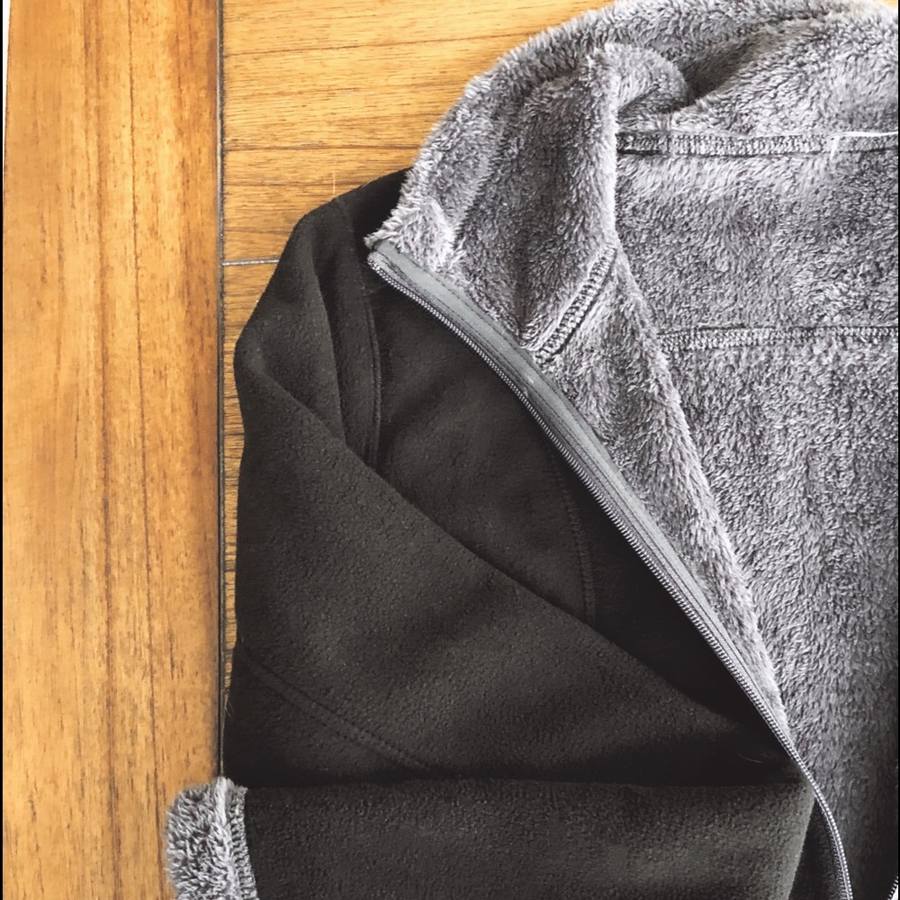 Warm Fleece - Picture 2 of 6